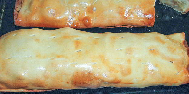 штрудель с яблоками