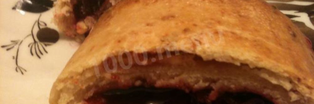 Творожный штрудель с вишней