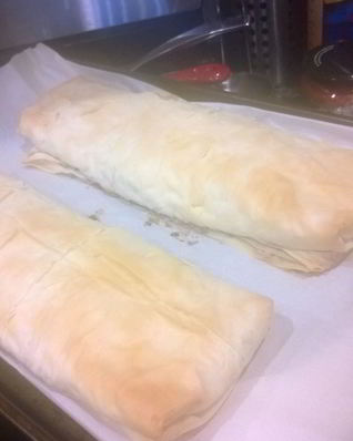 Яблочный штрудель из теста фило