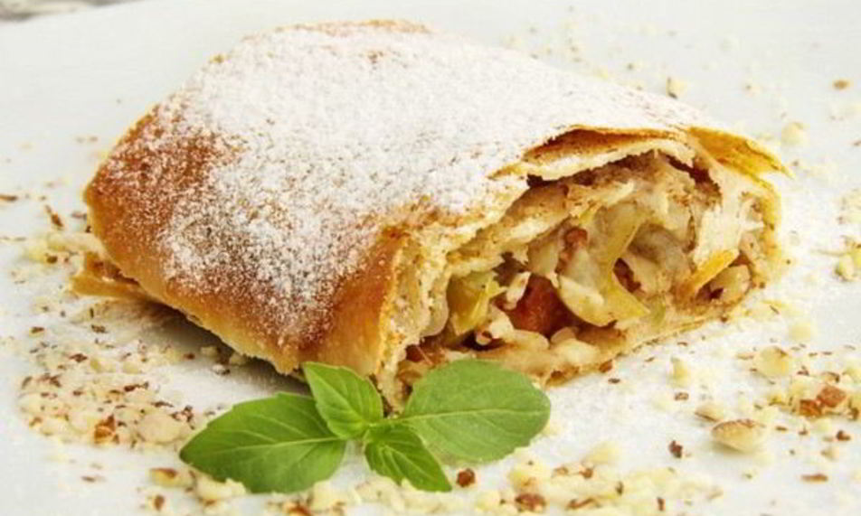 Рецепт яблочного штруделя с грецким орехом