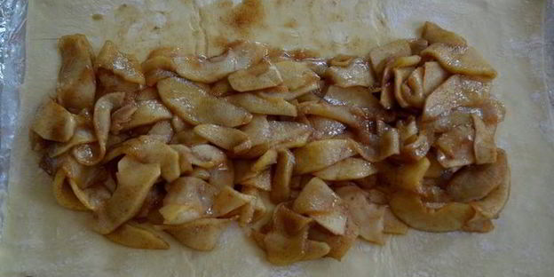 яблочный штрудель с корицей