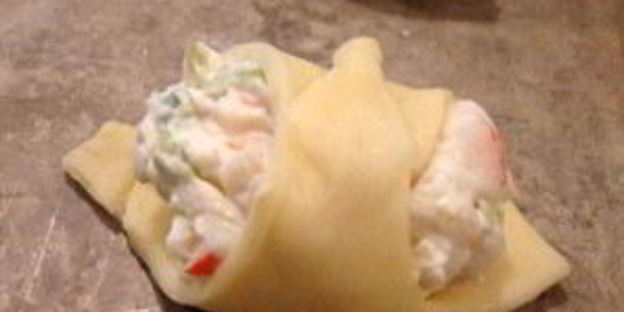 слойки с крабовыми палочками