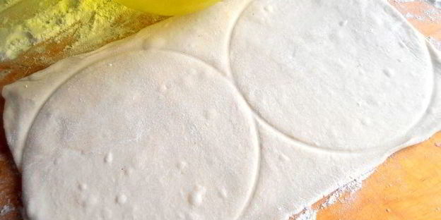 слойки с творогом румяные хрюши