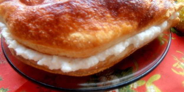 слойки с творогом румяные хрюши