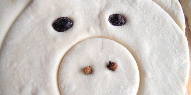 слойки с творогом румяные хрюши