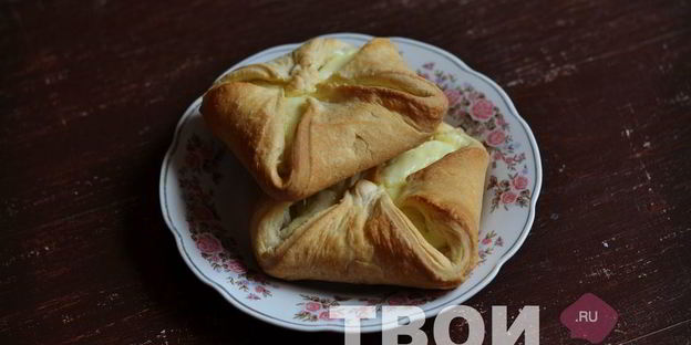 слойки с творогом