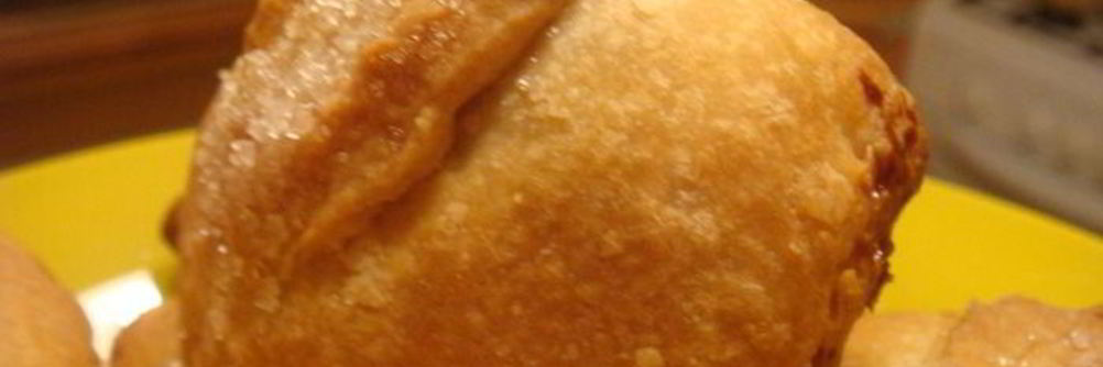 Слойки с вишней