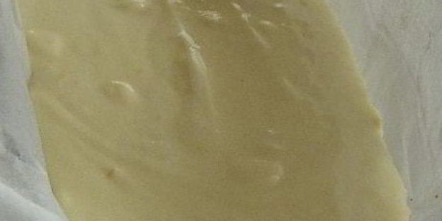 лимонный творожник со сливочной помадкой