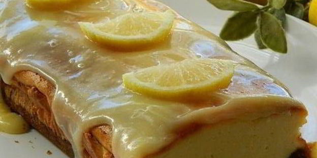 лимонный творожник со сливочной помадкой