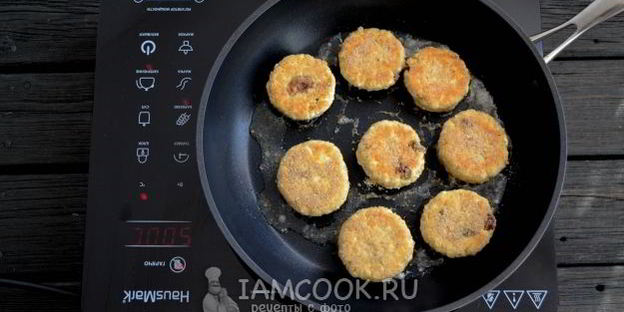 пышные сырники на сковороде