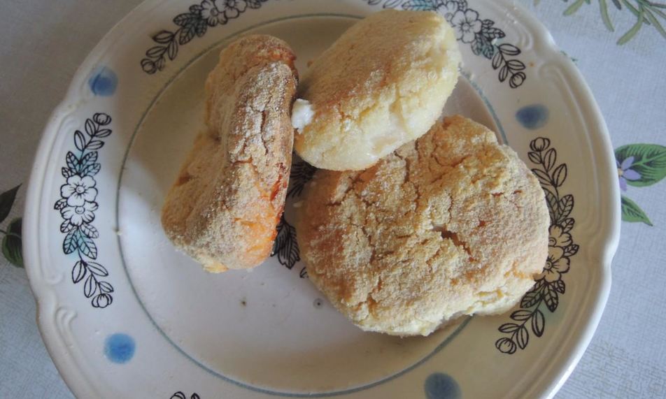 Рецепт сырников без пшеничной муки и яиц