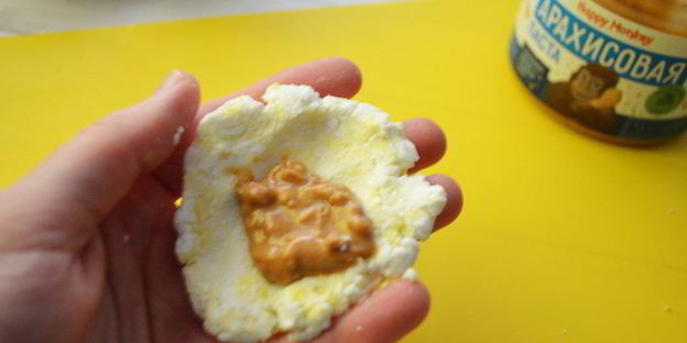 сырники с арахисовой пастой