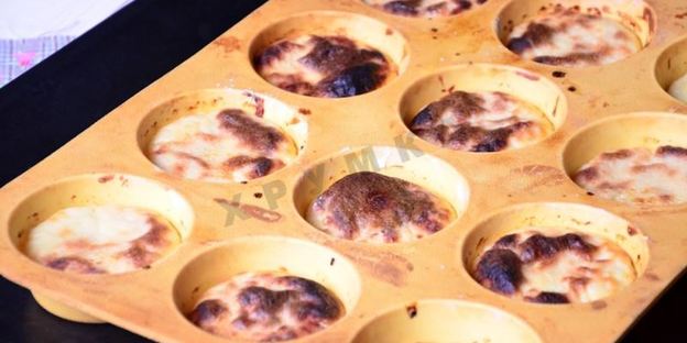 сырники с кокосовой стружкой и сгущенным молоком