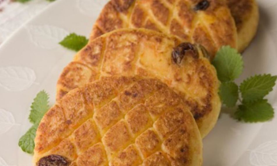 Рецепт сырников с морковью и изюмом