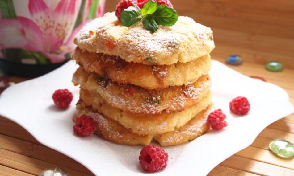 Рецепт запеченных сырников с цукатами