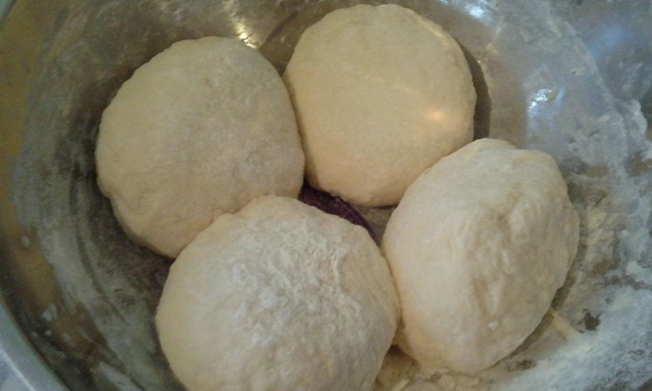 Рецепт бездрожжевого теста на сыворотке