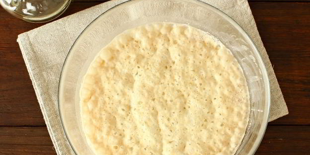 быстрое дрожжевое тесто на воде на пирожки