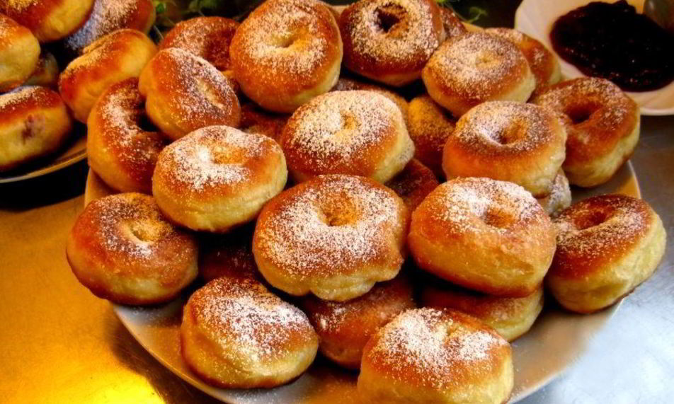 Рецепт теста на пончики
