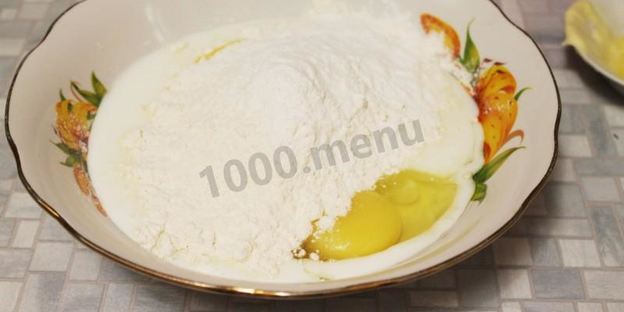 жидкое тесто на кефире и сметане