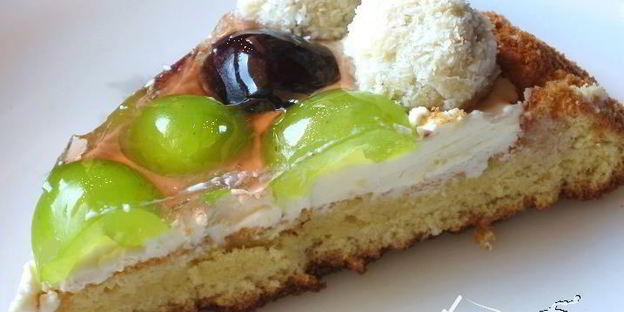 итальянский бисквит с виноградом