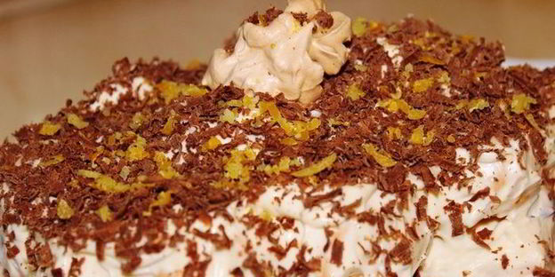 меренговый торт с маскарпоне и виноградом