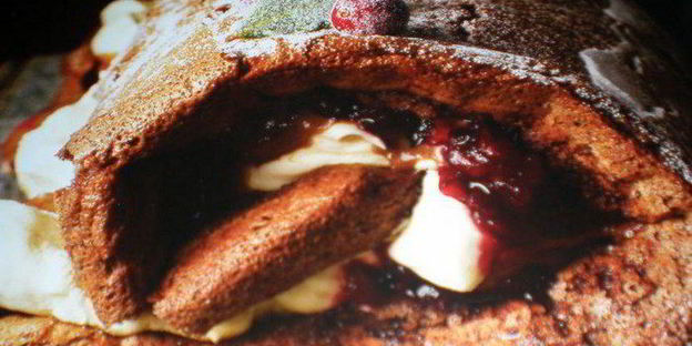 рулетоторт с шоколадным муссом