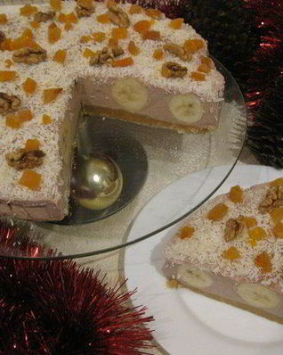 Шоколадно-сливочный торт с бананами