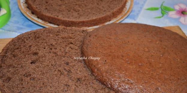 шоколадный торт с орехами