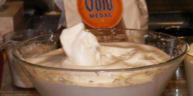 торт бисквитный