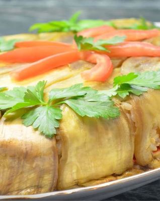 Торт из баклажанов с рисом и фаршем