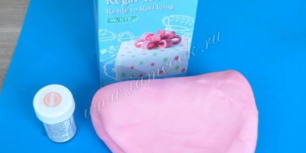 торт-кукла розовая принцесса