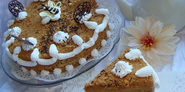 торт пряный медовик