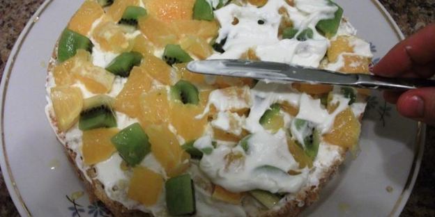 торт с кремом из йогурта