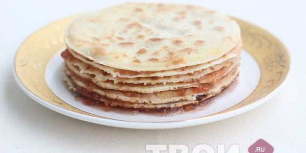 торт с вареньем