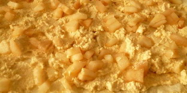 творожно-грушевый рулет