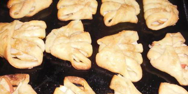 творожные конвертики с яблоками