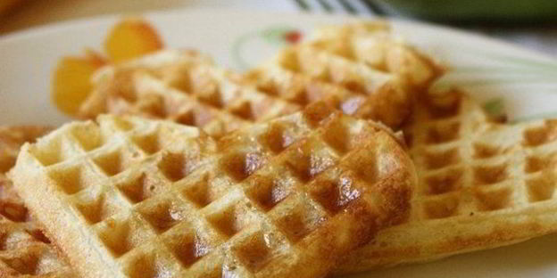 дрожжевые вафли на завтрак