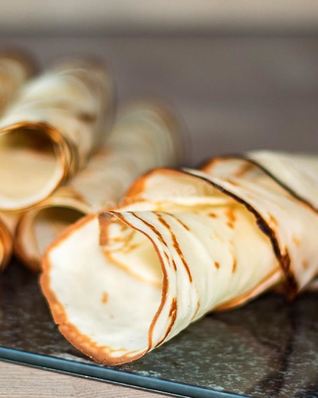 Хрустящие сахарные вафли на сковороде