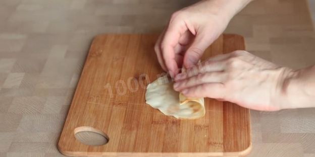 хрустящие сахарные вафли на сковороде