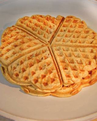 Пряные ореховые вафли