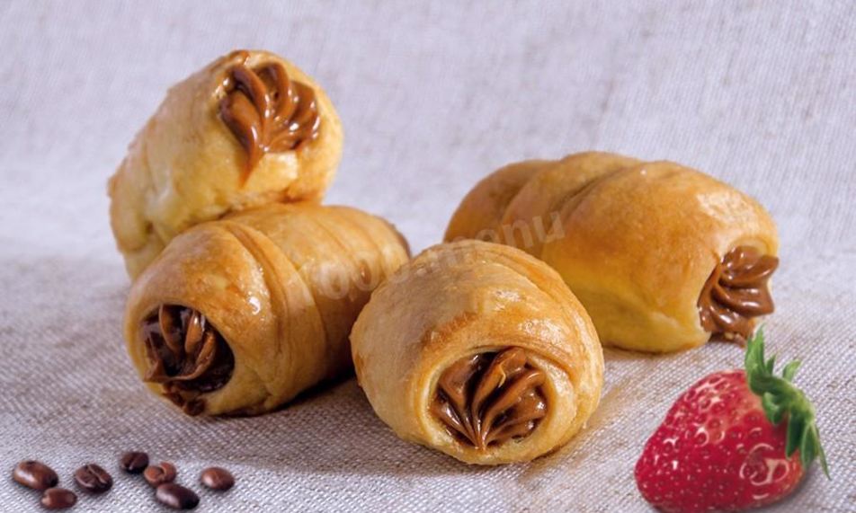 Рецепт слоеных трубочек со сгущенкой