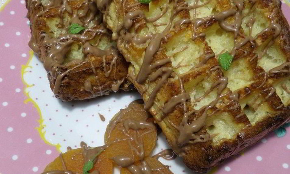 Рецепт творожных вафель с курагой