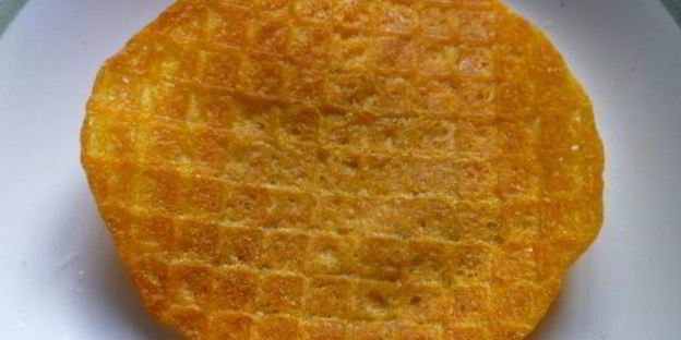 тыквенные тонкие вафли с домашней сгущенкой