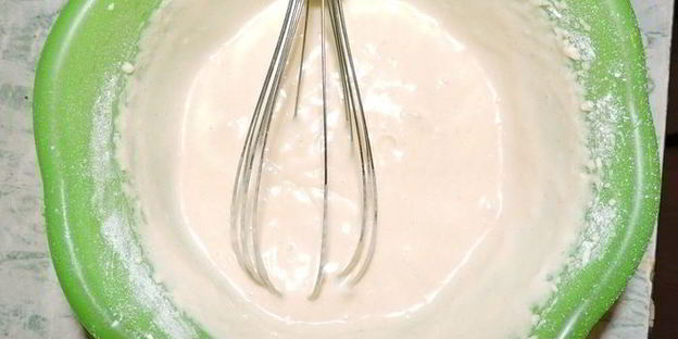 вафельные трубочки с шоколадно-вишневым муссом