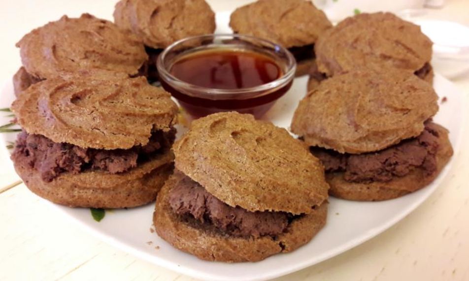 Рецепт гречневых профитролей с паштетом из дичи