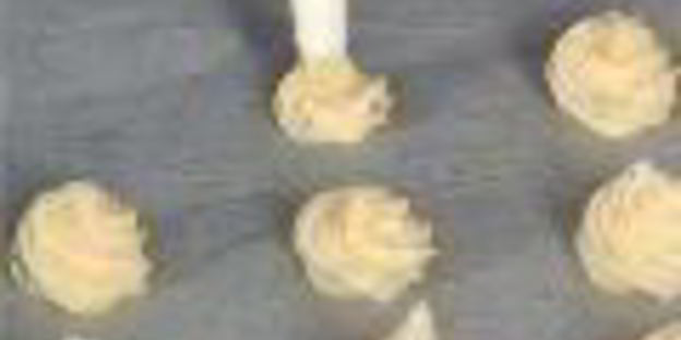 профитроли с печенью трески