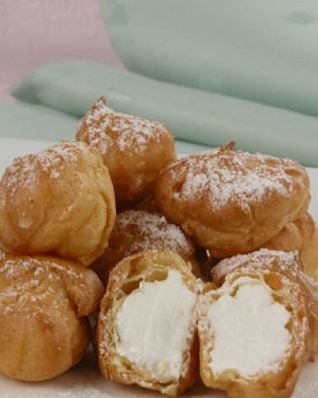 Профитроли со сливочным кремом