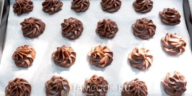 шоколадные профитроли с кремом