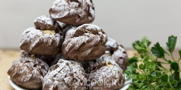 шоколадные профитроли с кремом