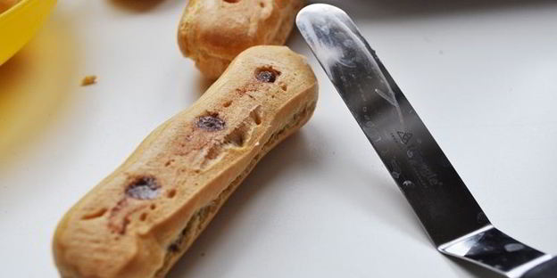 шоколадные эклеры